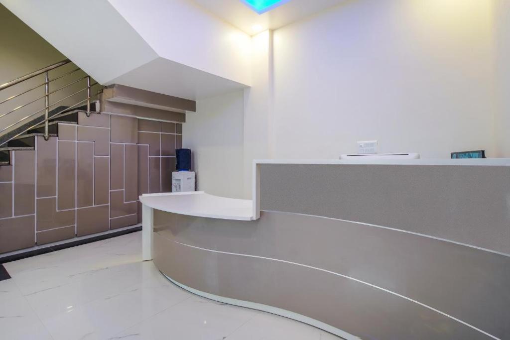 Hotel Classic Paradise Νέο Δελχί Εξωτερικό φωτογραφία