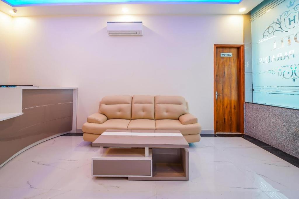 Hotel Classic Paradise Νέο Δελχί Εξωτερικό φωτογραφία