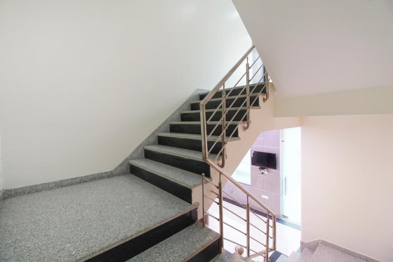 Hotel Classic Paradise Νέο Δελχί Εξωτερικό φωτογραφία
